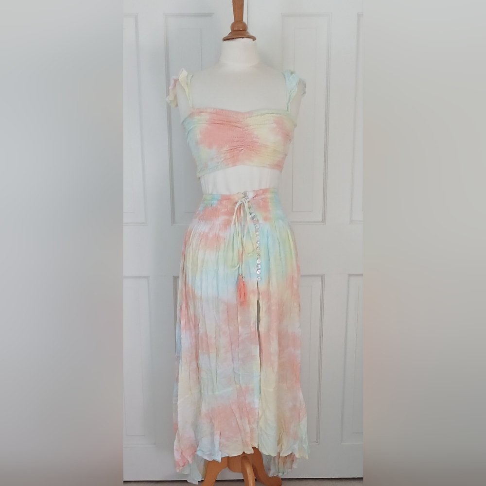 Tiare Hawaii Dakota Skirt & Hollie Crop Top Set Bleach Rainbow
